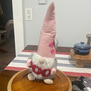 Aldi Valentine’s Day Gnome